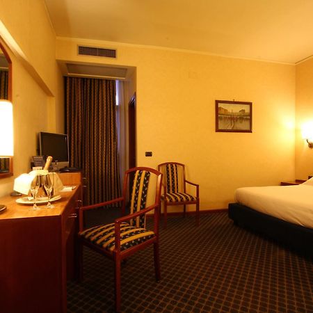 Hotel Garden Terni Exterior foto