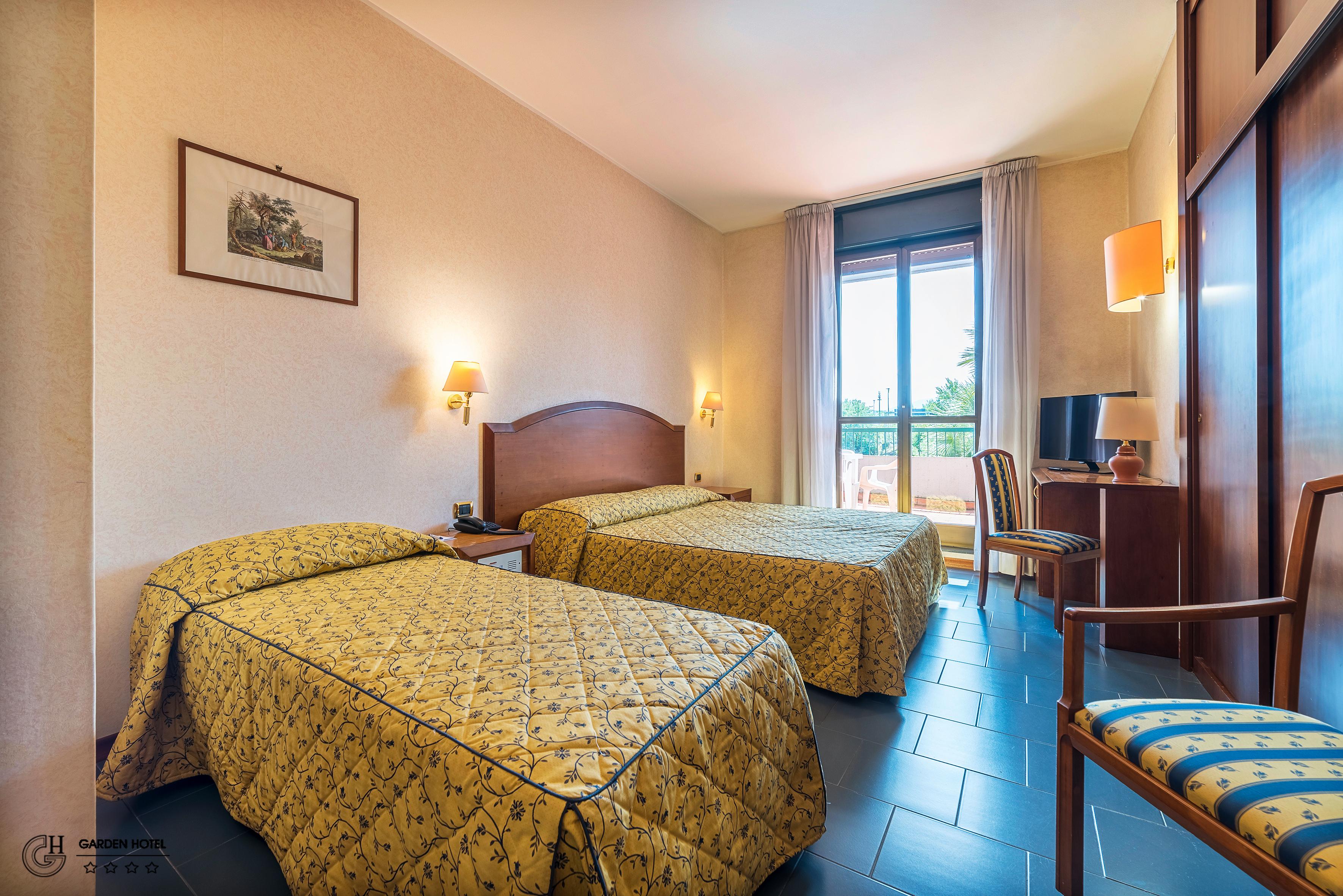 Hotel Garden Terni Exterior foto