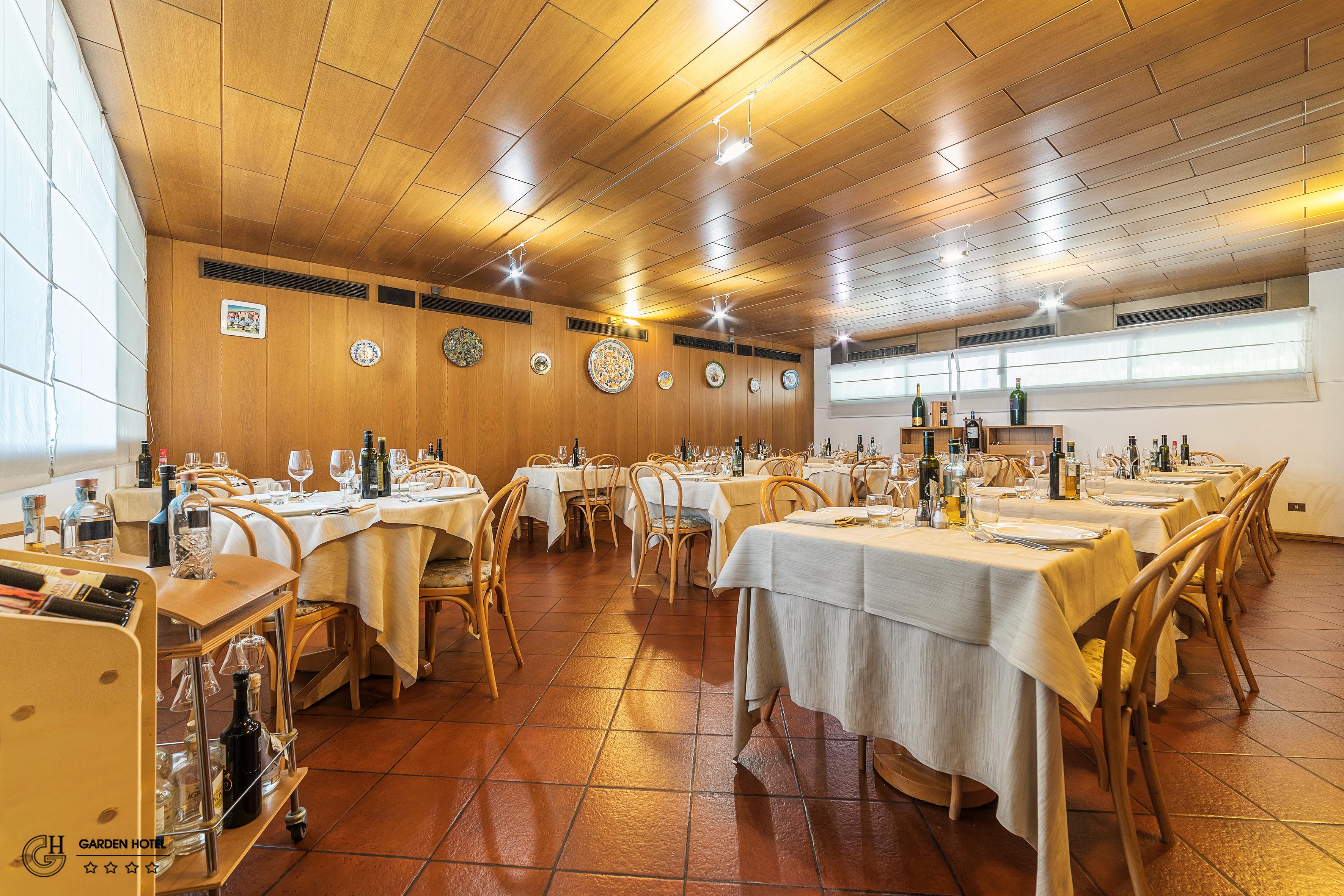 Hotel Garden Terni Exterior foto