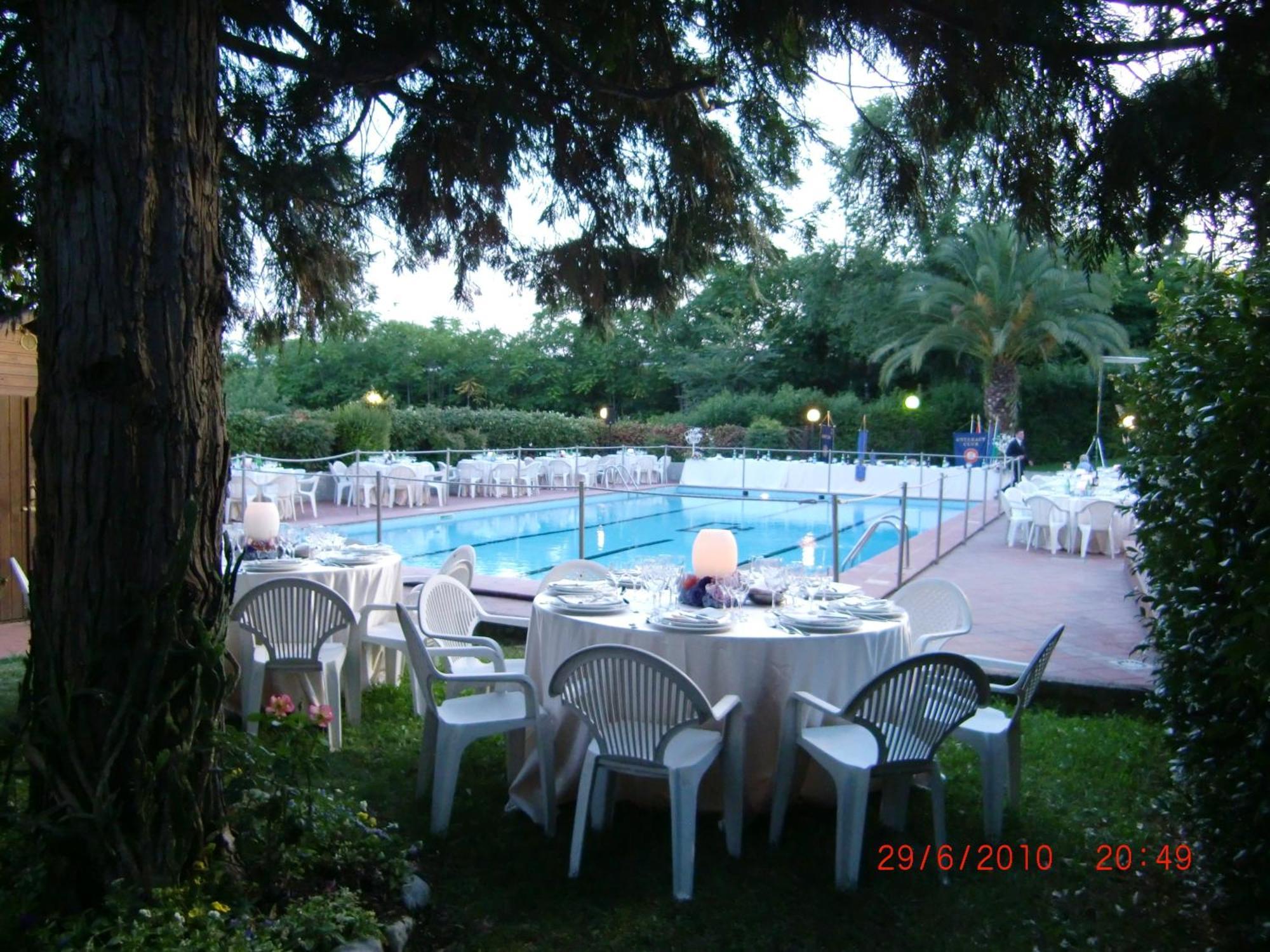 Hotel Garden Terni Exterior foto