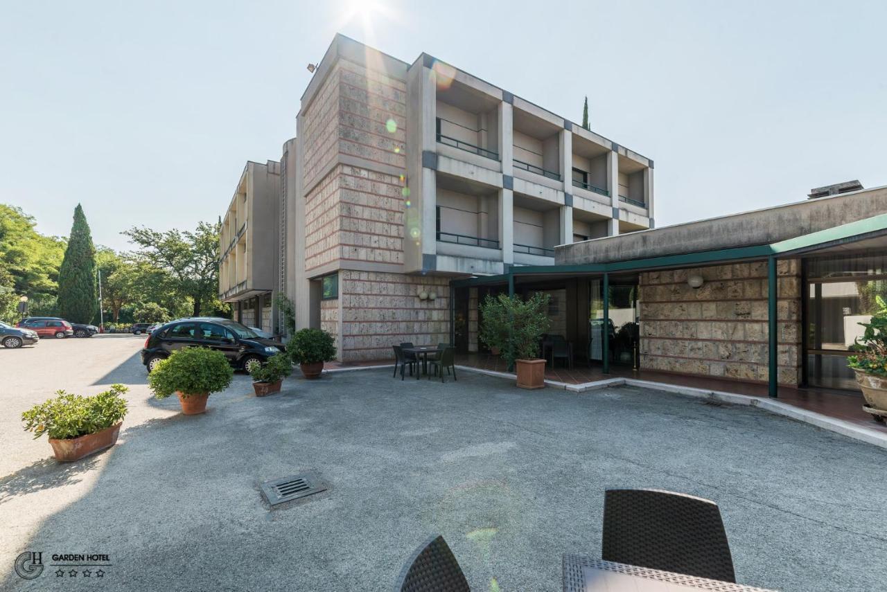 Hotel Garden Terni Exterior foto